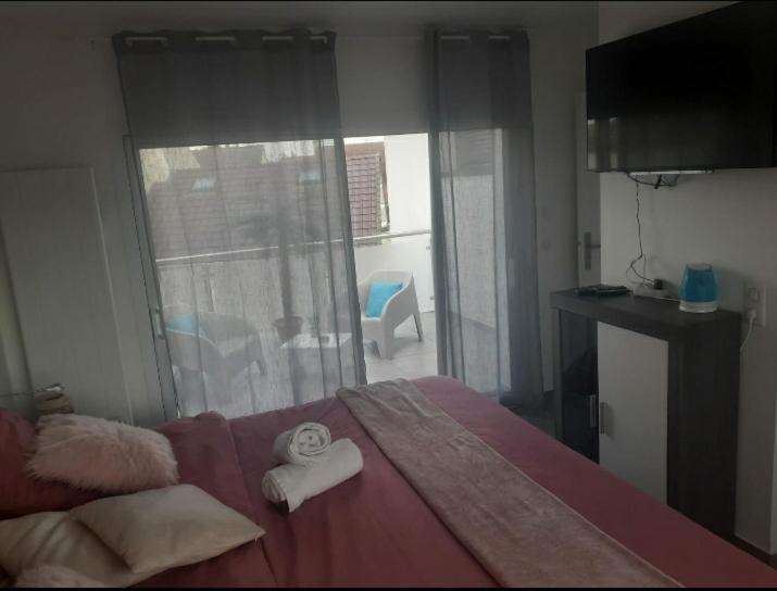 Love Room Seduction Tremblay-en-France Экстерьер фото